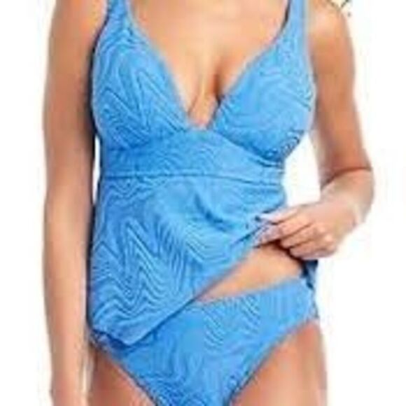 NWT Bar III Women's Hanky-Hem Tankini Top and matching bottoms,  Size M - Picture 2 of 10